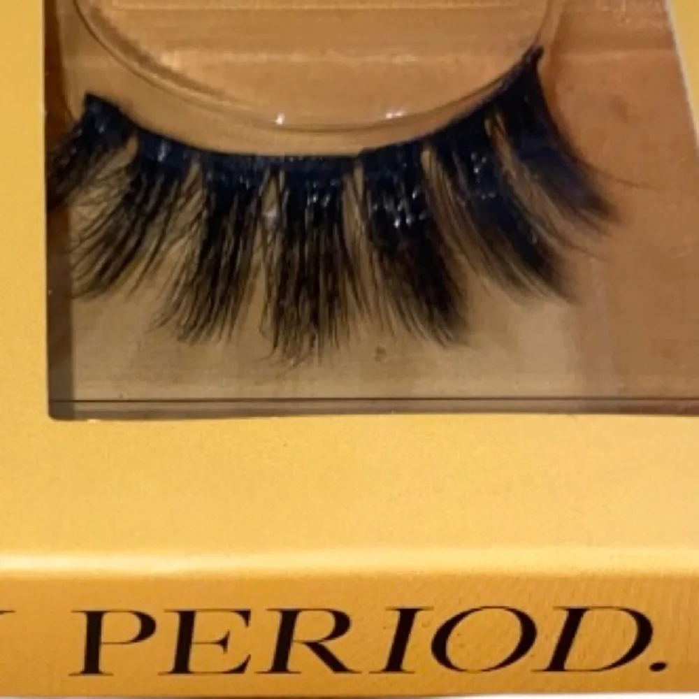 Loha Premium 3D Faux Mink Reusable Lashes 2 Pair Bundle in Meme Themed Boxes